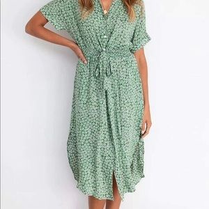Amazon/Shibever store. Green floral 3/4 length dress. Summer/Spring. Size M